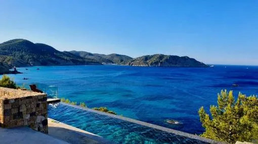 Villa con acceso al mar cerca de San Carles, para alquiler de vacaciones - Ibiza